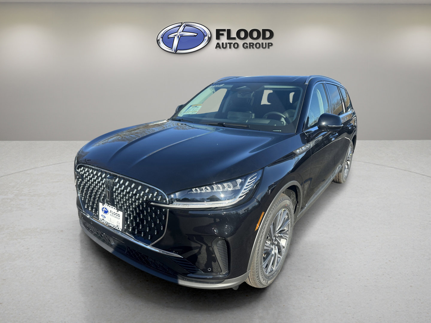 New 2026 Lincoln Aviator AWD image 3