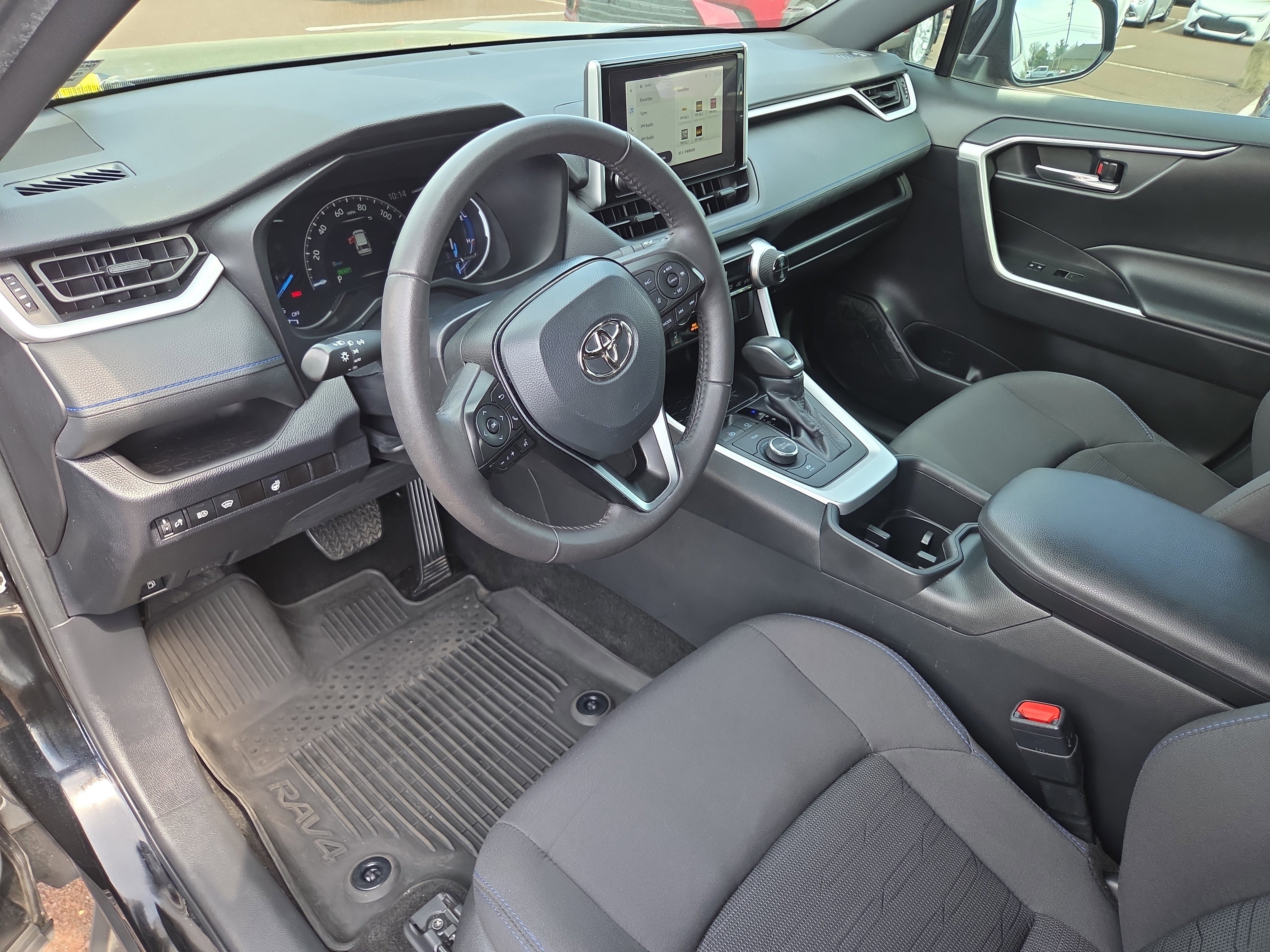 Certified 2024 Toyota RAV4 SE w/ Weather Package AWD/4WD image 15