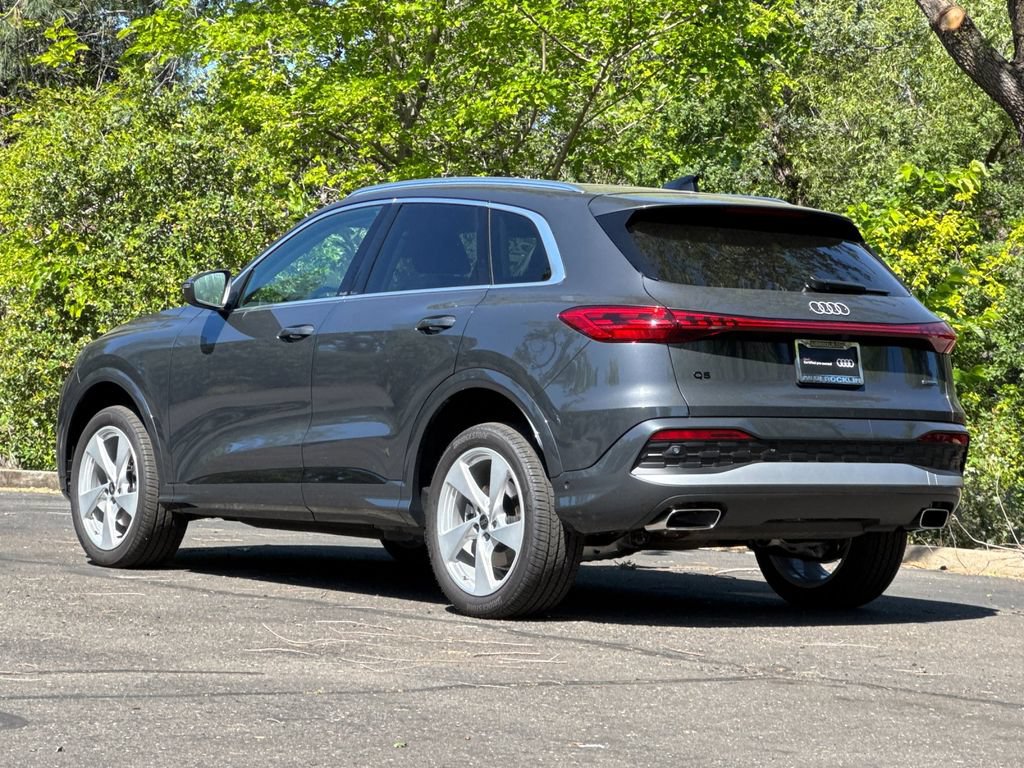 Certified 2025 Audi Q5 Premium Plus w/ Premium Plus AWD/4WD image 7