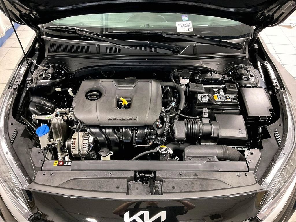 Used 2023 Kia Forte LXS FWD image 29