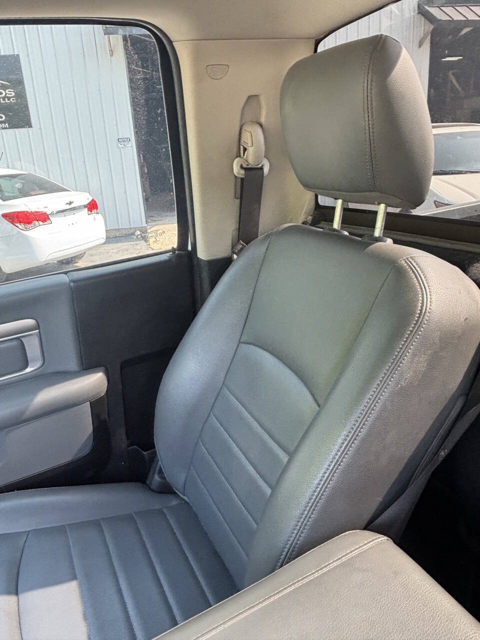 Used 2017 RAM 1500 Tradesman w/ Power & Remote Entry Group RWD image 6