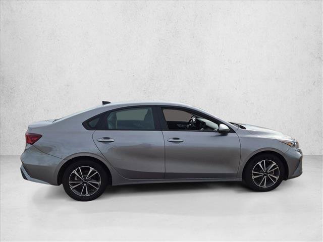 Used 2024 Kia Forte LXS FWD image 4