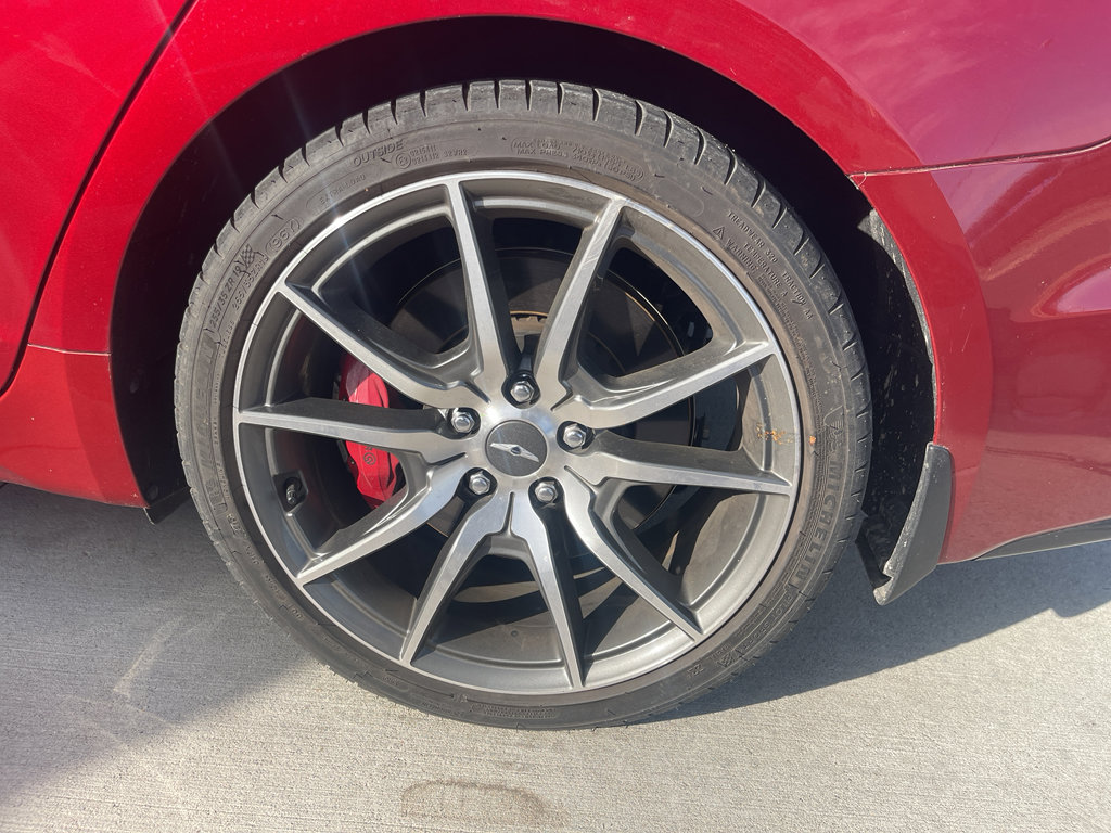 Used 2020 Genesis G70 3.3T w/ Prestige Package image 10