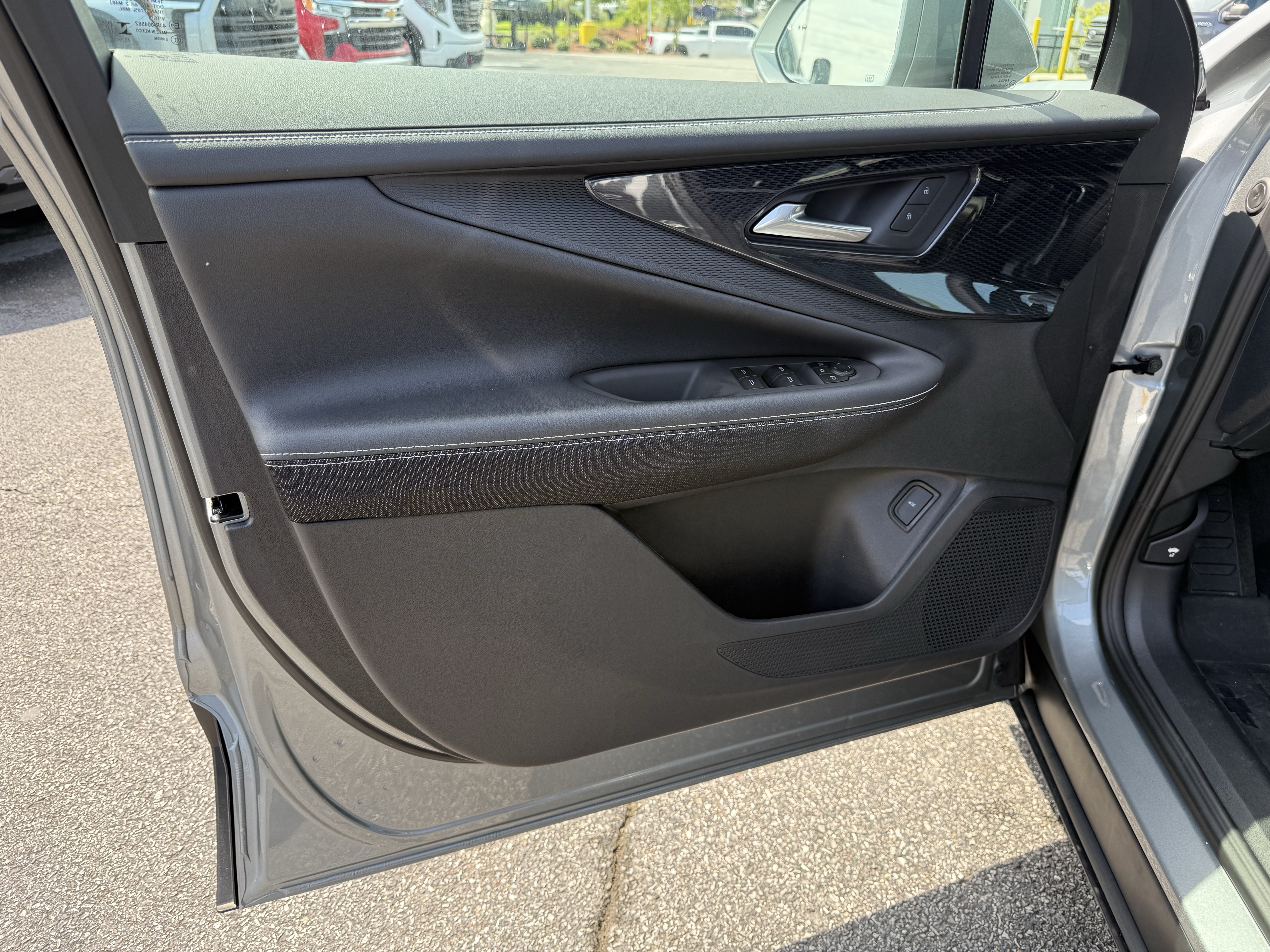 New 2026 Chevrolet Blazer EV LT FWD image 14