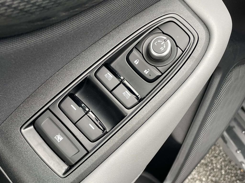 Used 2025 Subaru Outback Premium w/ Popular Package #1 image 6