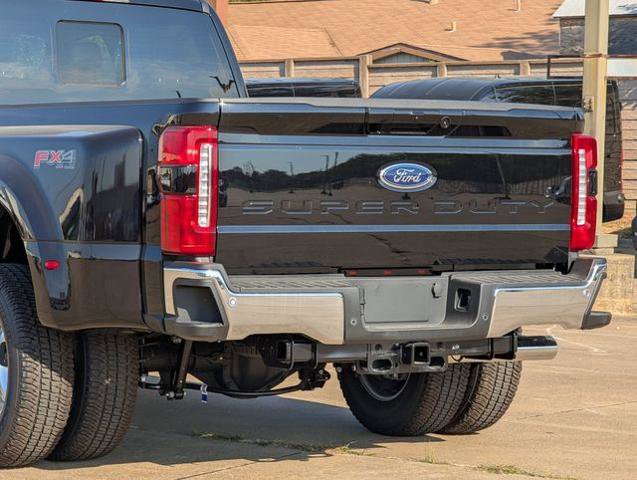 New 2026 Ford F350 Lariat image 6