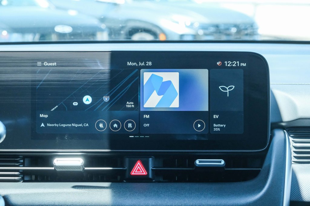 New 2025 Hyundai Ioniq 5 SE RWD image 17