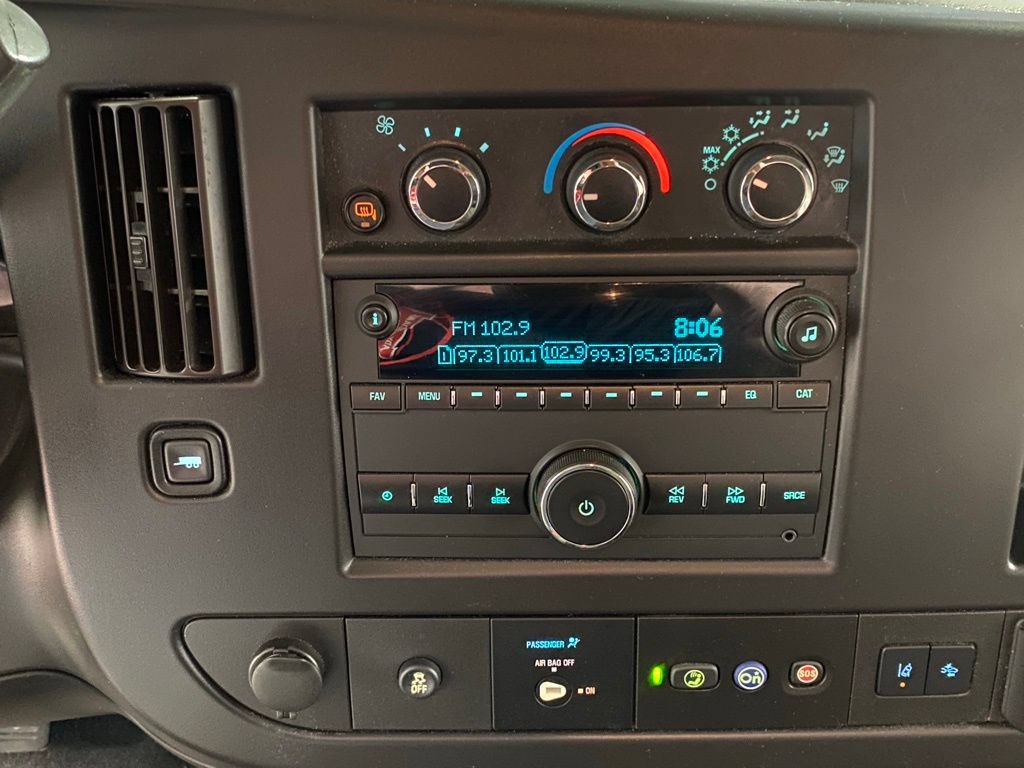 Used 2019 Chevrolet Express 3500 LT w/ LT Preferred Equipment Group RWD image 22
