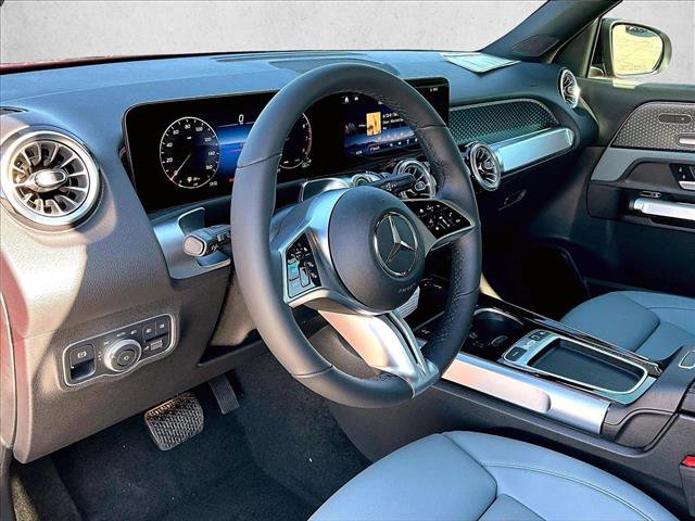 New 2026 Mercedes-Benz GLB 250 image 8