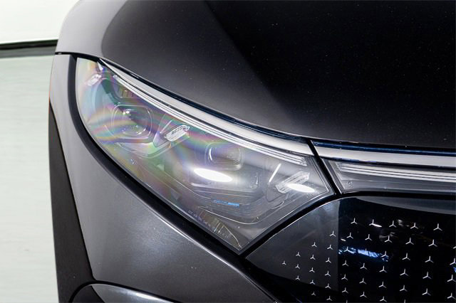 Used 2022 Mercedes-Benz EQS 580 4MATIC Sedan image 23