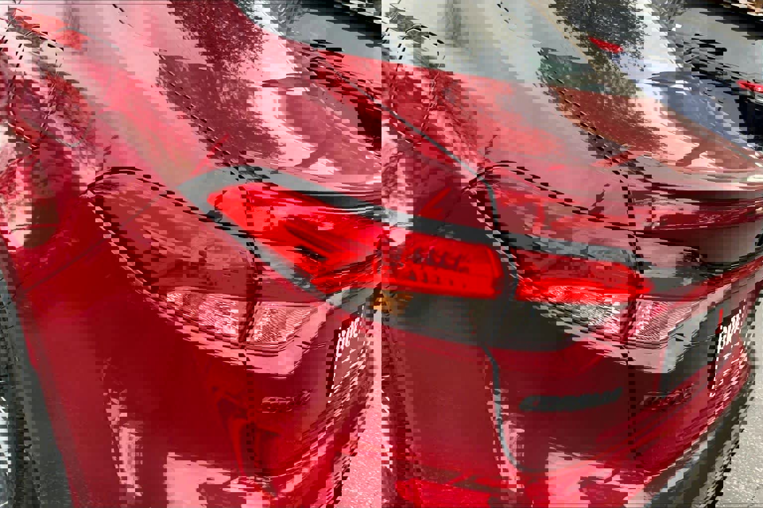 Used 2026 Toyota Corolla SE image 28