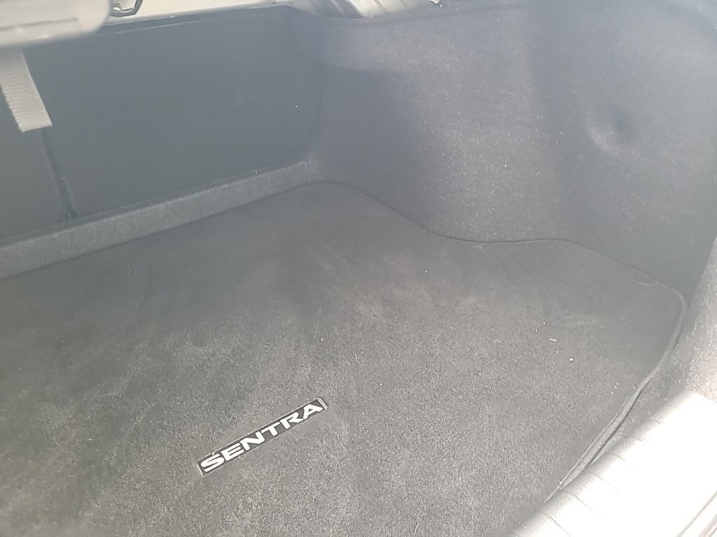 Used 2020 Nissan Sentra SV w/ Trunk Package FWD image 32