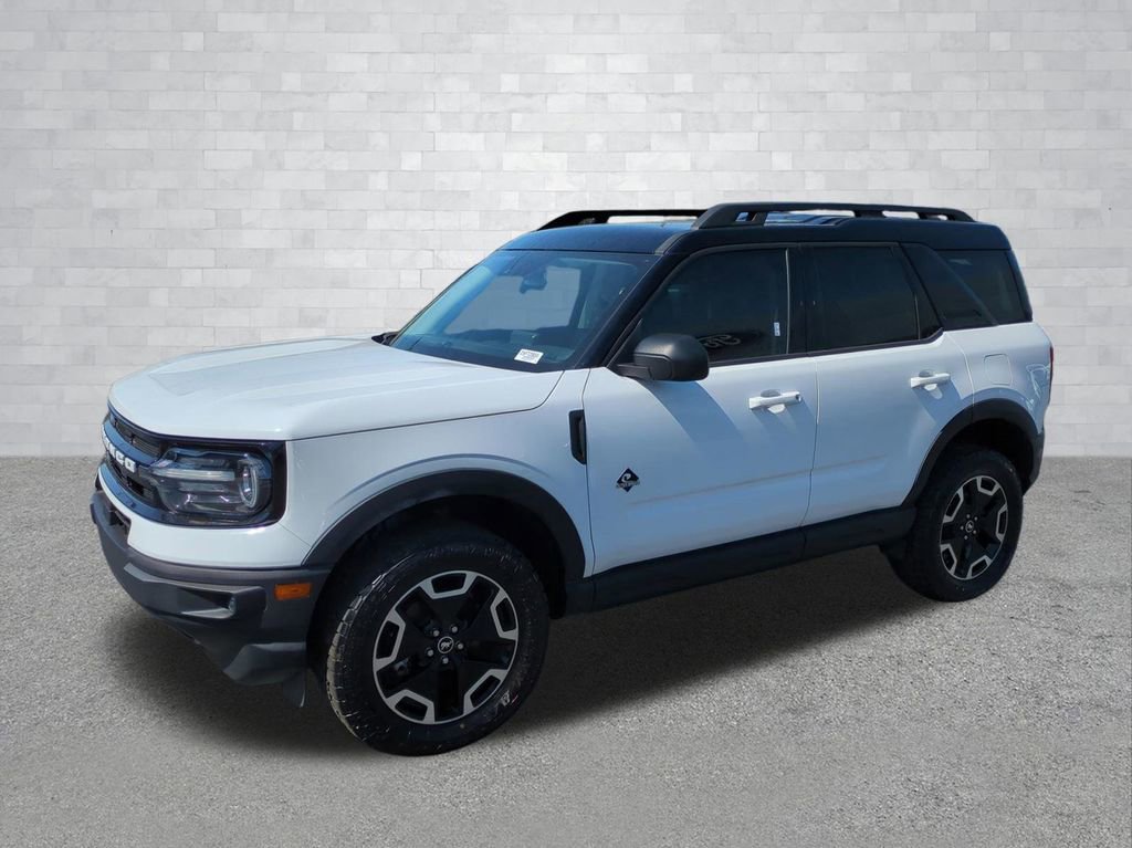 Used 2024 Ford Bronco Sport Outer Banks w/ Tech Package AWD/4WD image 10