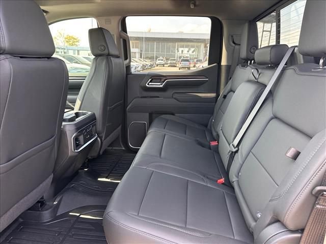 New 2026 GMC Sierra 1500 SLT w/ SLT Premium Plus Package image 22