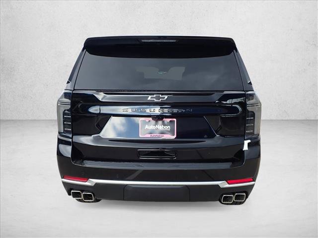 New 2026 Chevrolet Suburban High Country AWD/4WD image 3