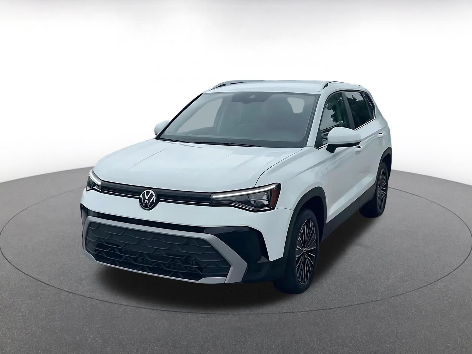 Used 2026 Volkswagen Taos SE FWD image 7