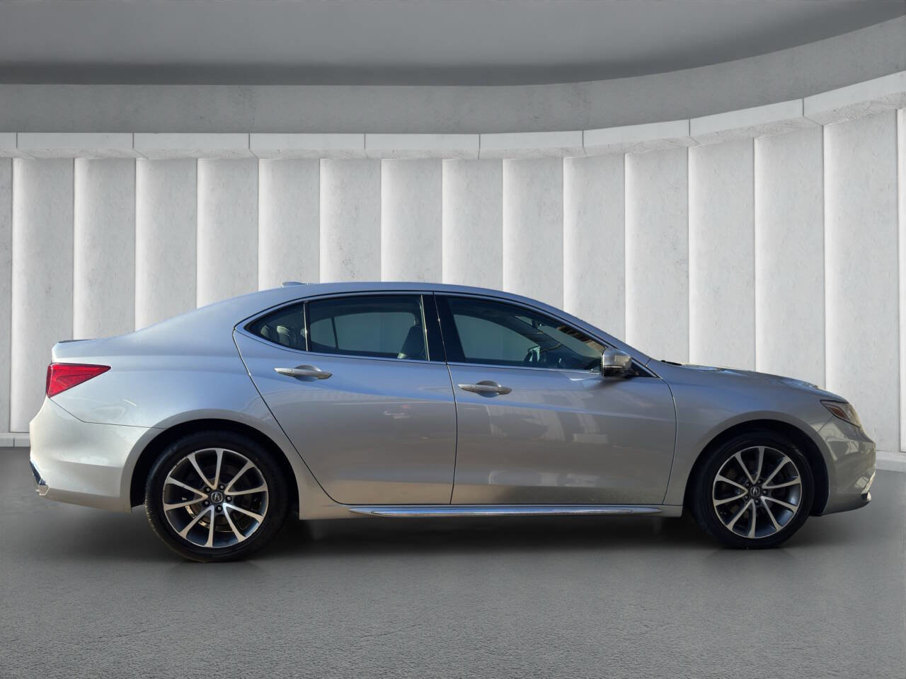 Used 2018 Acura TLX V6 w/ Technology Package image 6