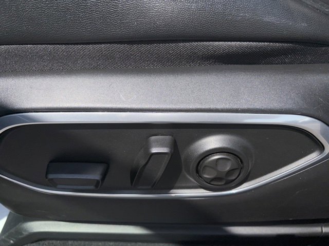 Used 2024 Jeep Wagoneer L 4WD image 25