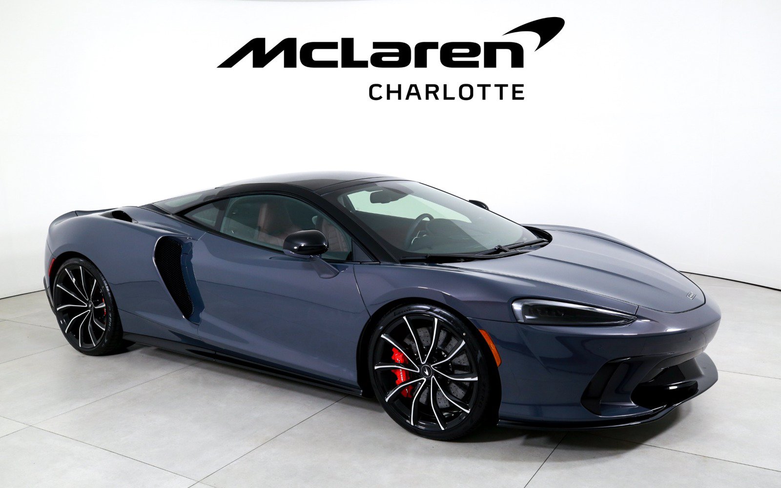 New 2027 McLaren GTS RWD image 2