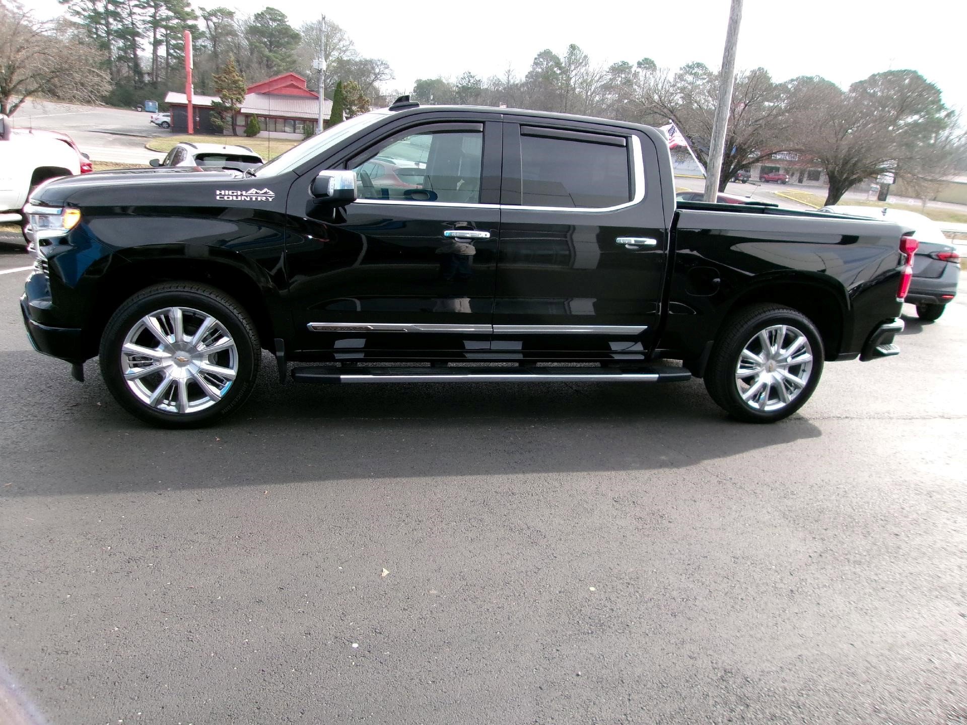 Certified 2022 Chevrolet Silverado 1500 High Country w/ High Country Premium Package image 6