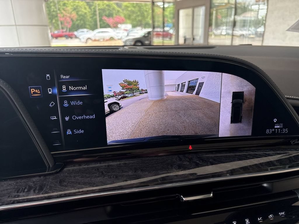 Certified 2023 Cadillac Escalade Premium Luxury w/ Performance Package AWD/4WD image 15