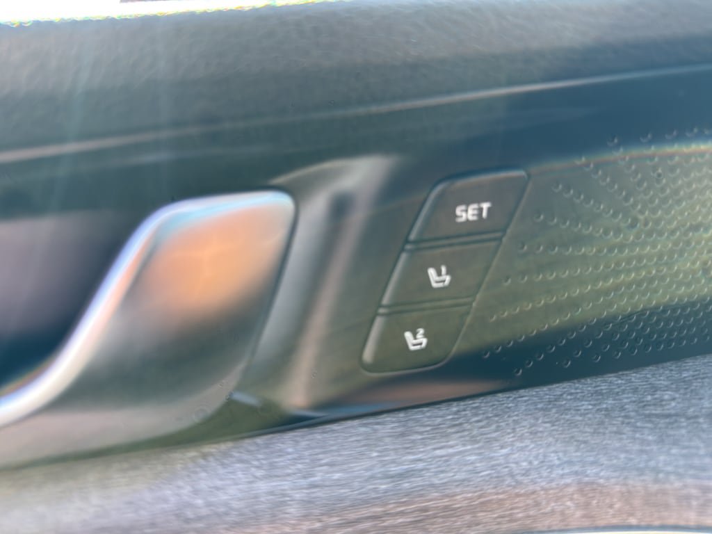 Used 2021 Kia K5 EX w/ EX Premium Package FWD image 12