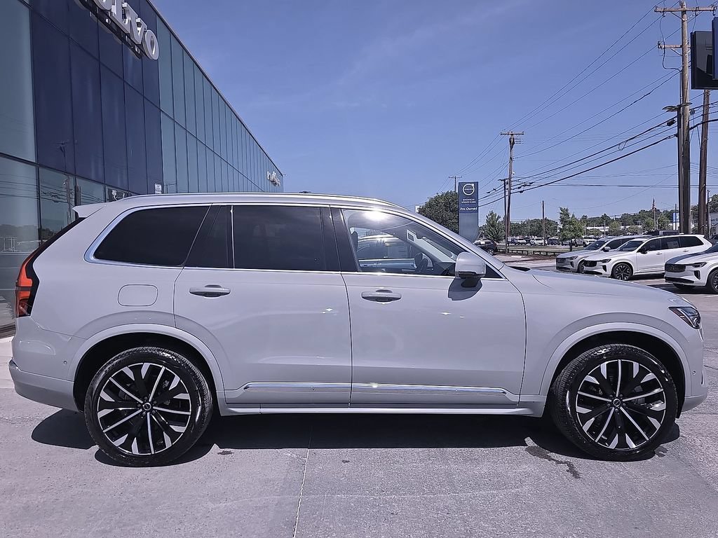 Certified 2025 Volvo XC90 B5 Plus AWD/4WD image 12