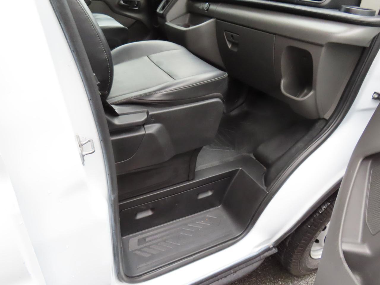 Used 2020 Ford Transit 250 Medium Roof image 18