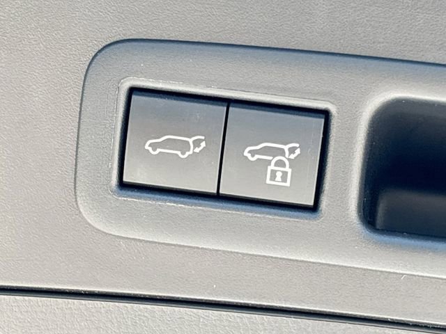 Used 2023 Lexus UX 250h FWD w/ Accessory Package (Z2) image 13