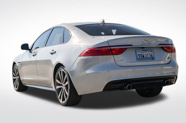 Used 2018 Jaguar XF S image 7