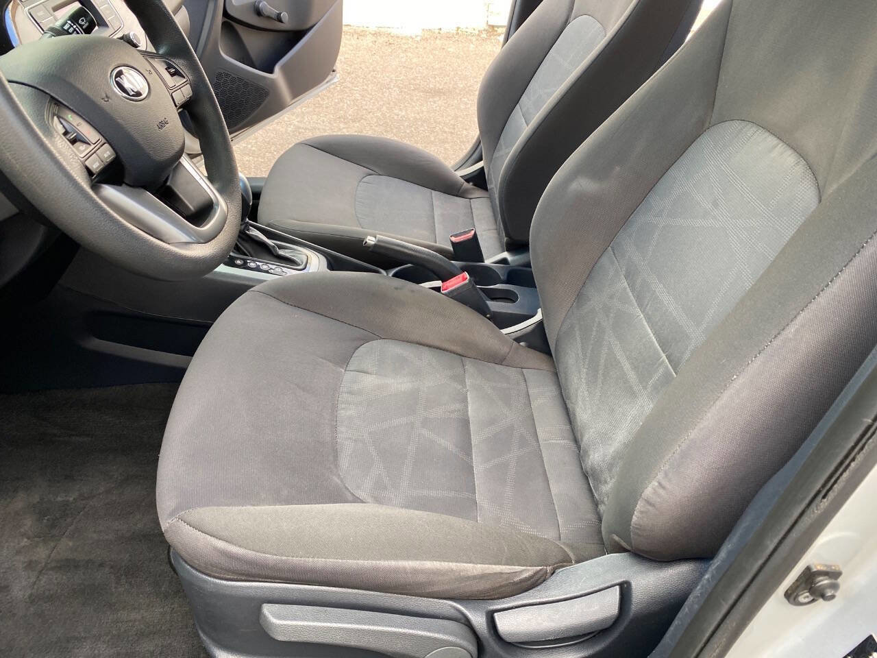 Used 2016 Kia Rio LX image 21
