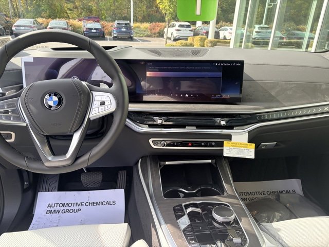New 2026 BMW X7 xDrive40i image 5