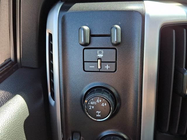 Used 2015 GMC Sierra 1500 SLE w/ Suspension Package, Off-Road AWD/4WD image 25