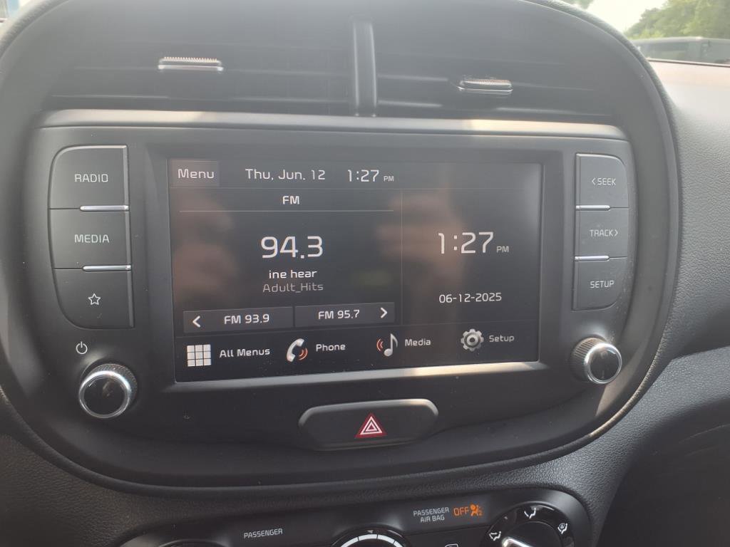 Used 2024 Kia Soul LX w/ Option Group 015 image 16