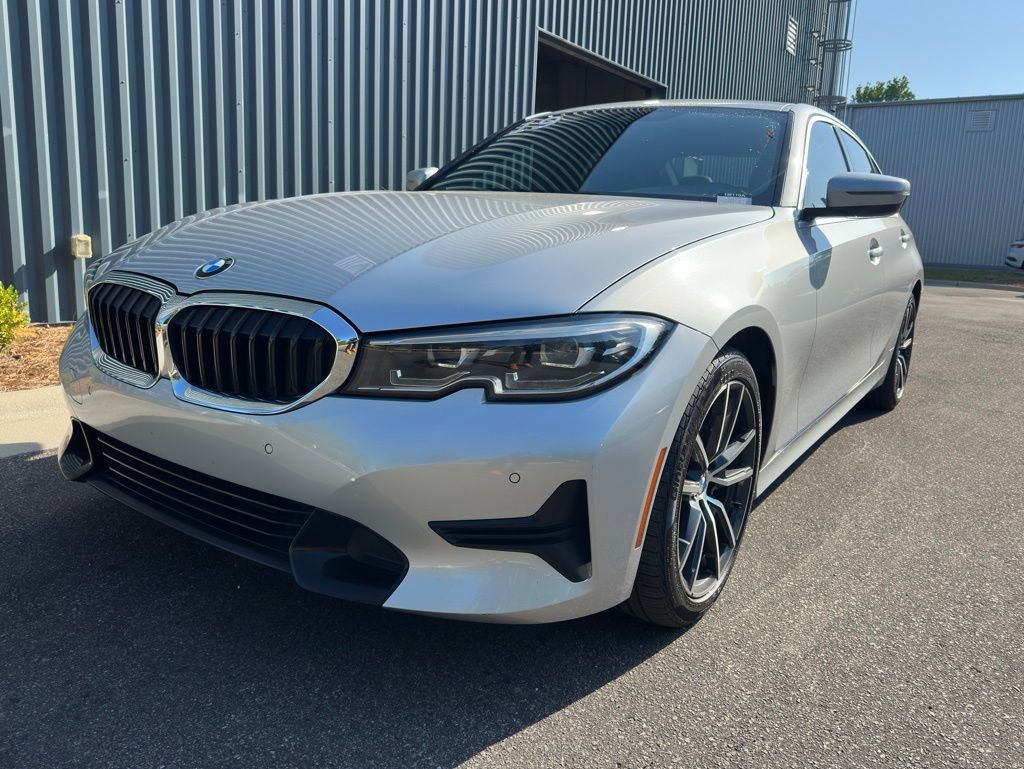 Used 2019 BMW 330i Sedan w/ Convenience Package RWD image 8