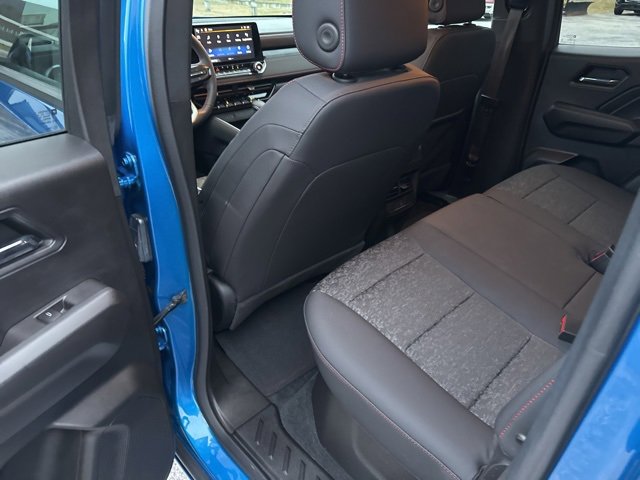 Used 2023 Chevrolet Colorado Z71 w/ Z71 Convenience Package 2 image 46