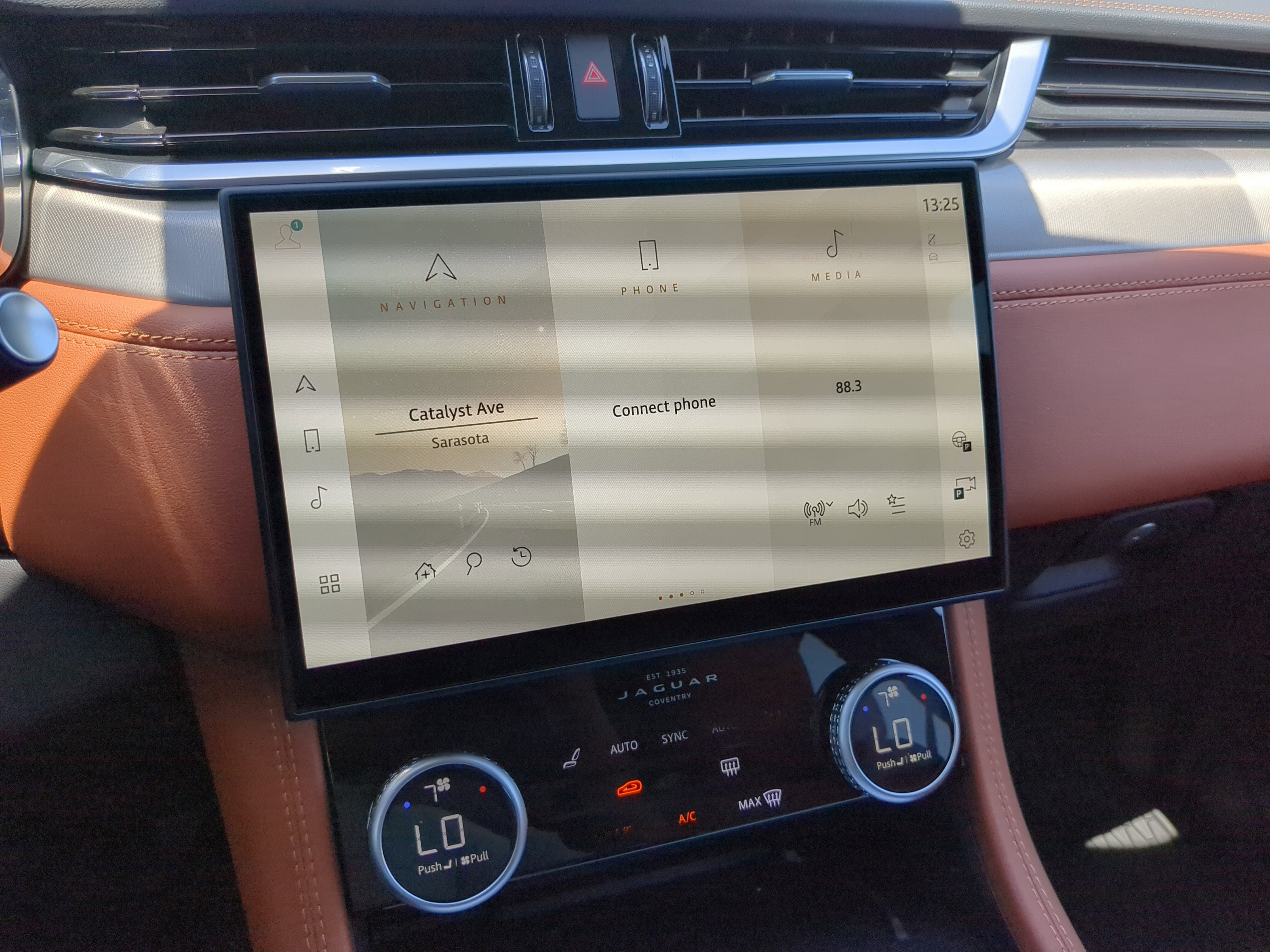 New 2026 Jaguar F-PACE R-Dynamic S image 22