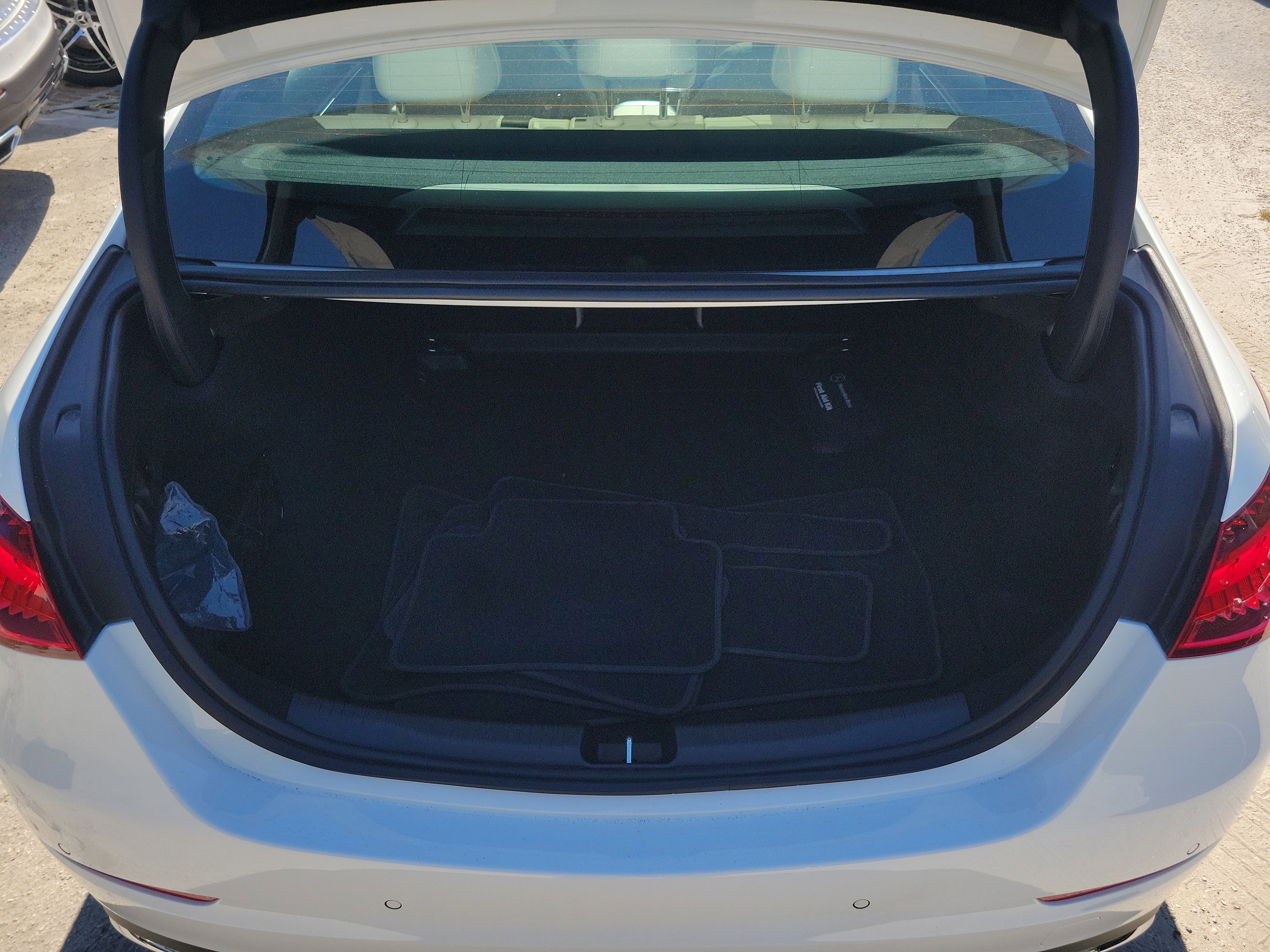 Certified 2025 Mercedes-Benz C 300 Sedan image 8