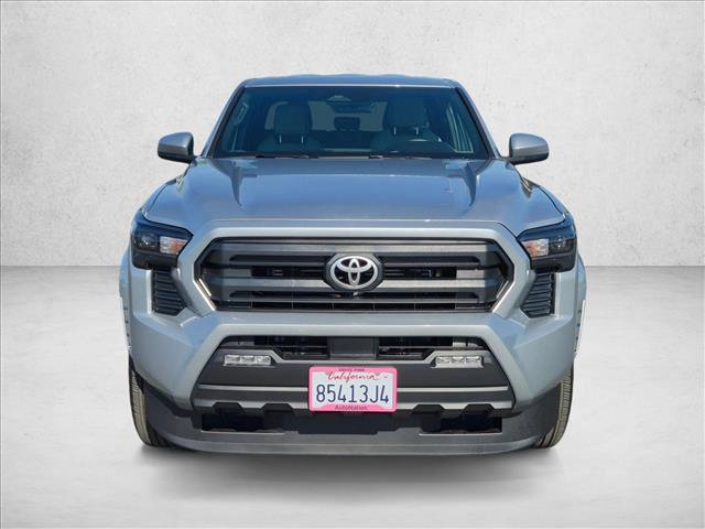 Certified 2026 Toyota Tacoma SR5 AWD/4WD image 2