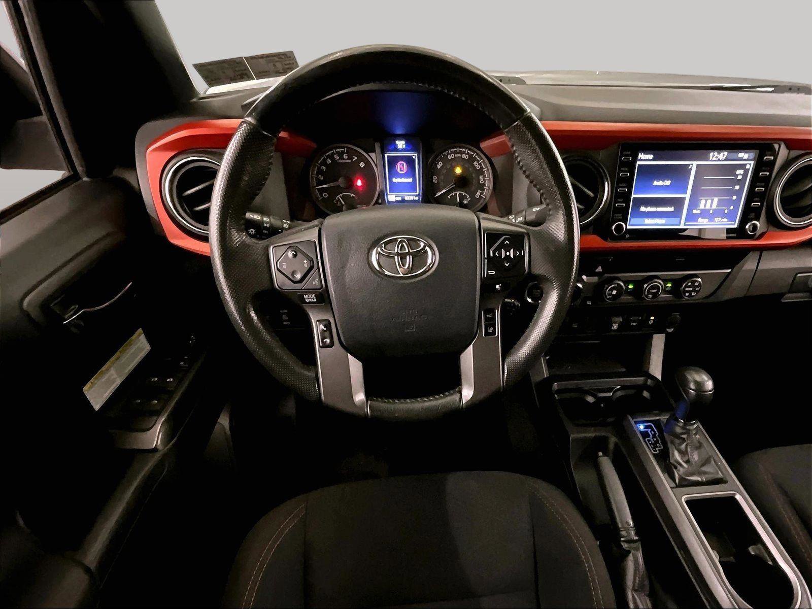 Used 2020 Toyota Tacoma TRD Off-Road AWD/4WD image 6