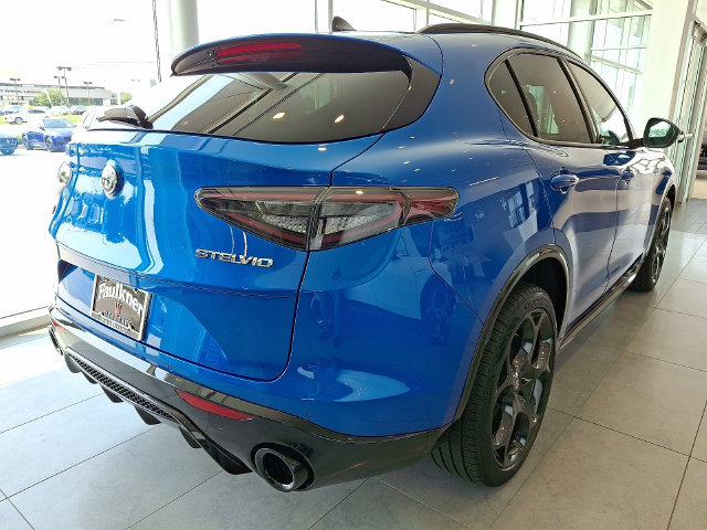 New 2026 Alfa Romeo Stelvio Sprint AWD/4WD image 9