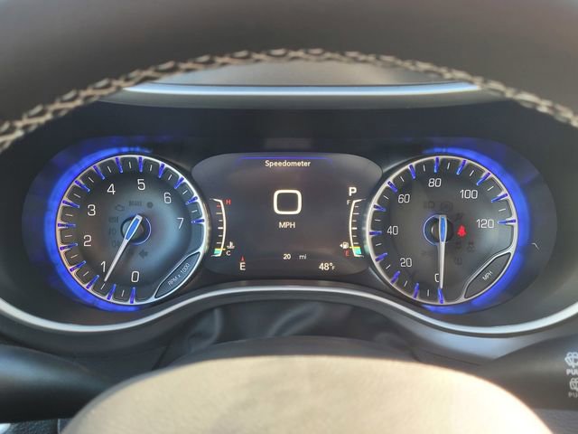 New 2026 Chrysler Pacifica Select w/ S Appearance Package image 10