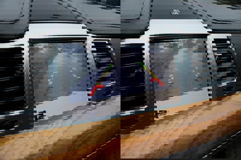 Used 2011 Lincoln MKS AWD w/ 201A Rapid Spec Order Code image 9