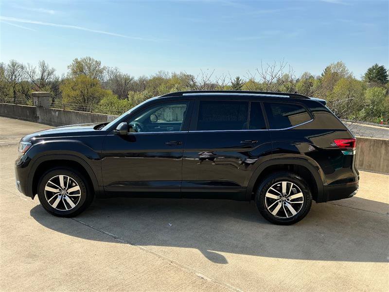 Used 2021 Volkswagen Atlas SE AWD/4WD image 3