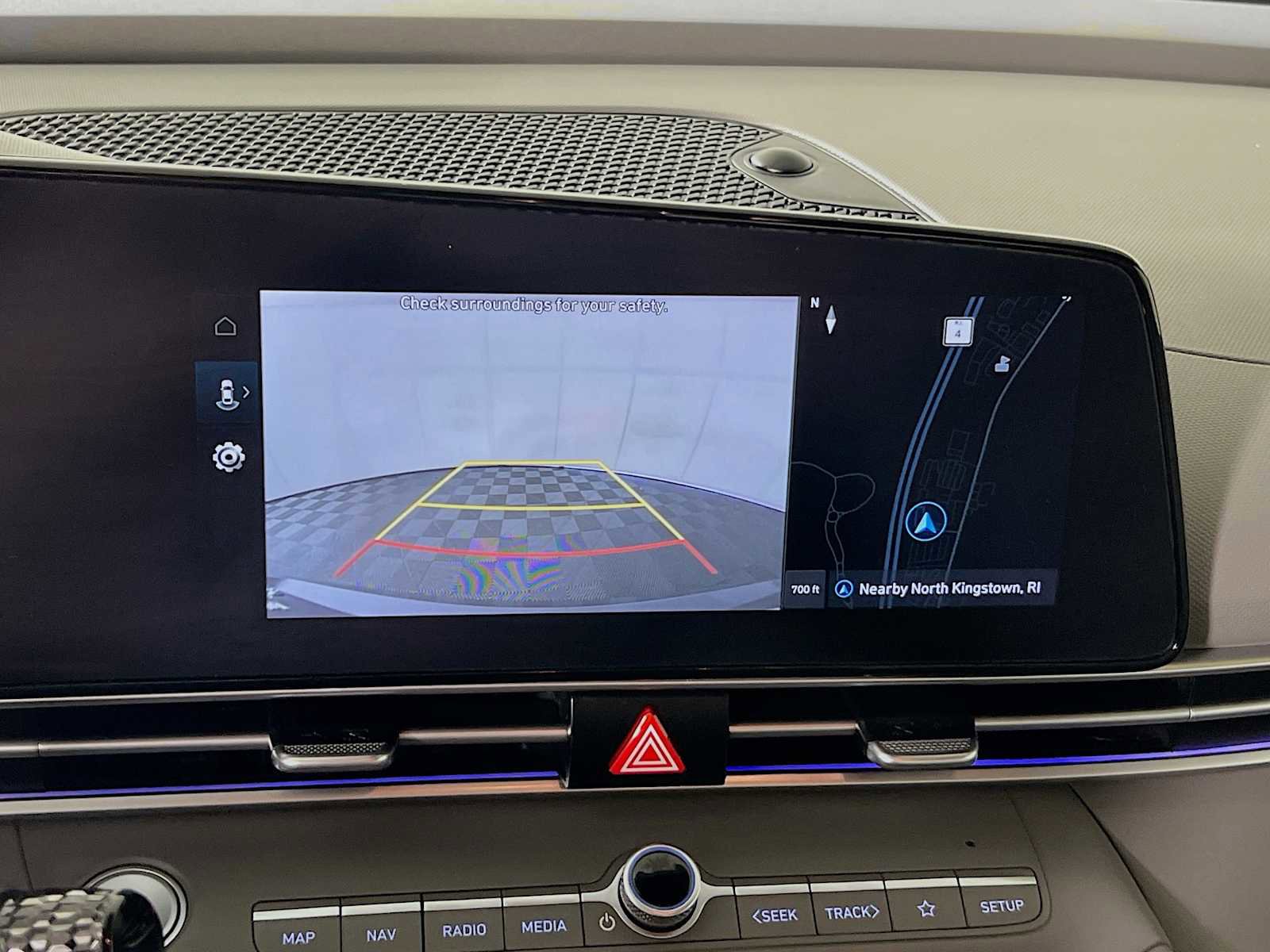 Used 2024 Hyundai Elantra SEL image 14