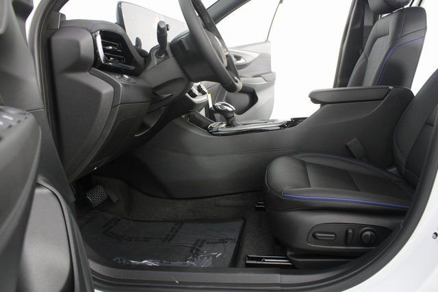 New 2026 Buick Envista Sport Touring w/ Convenience I Package image 16