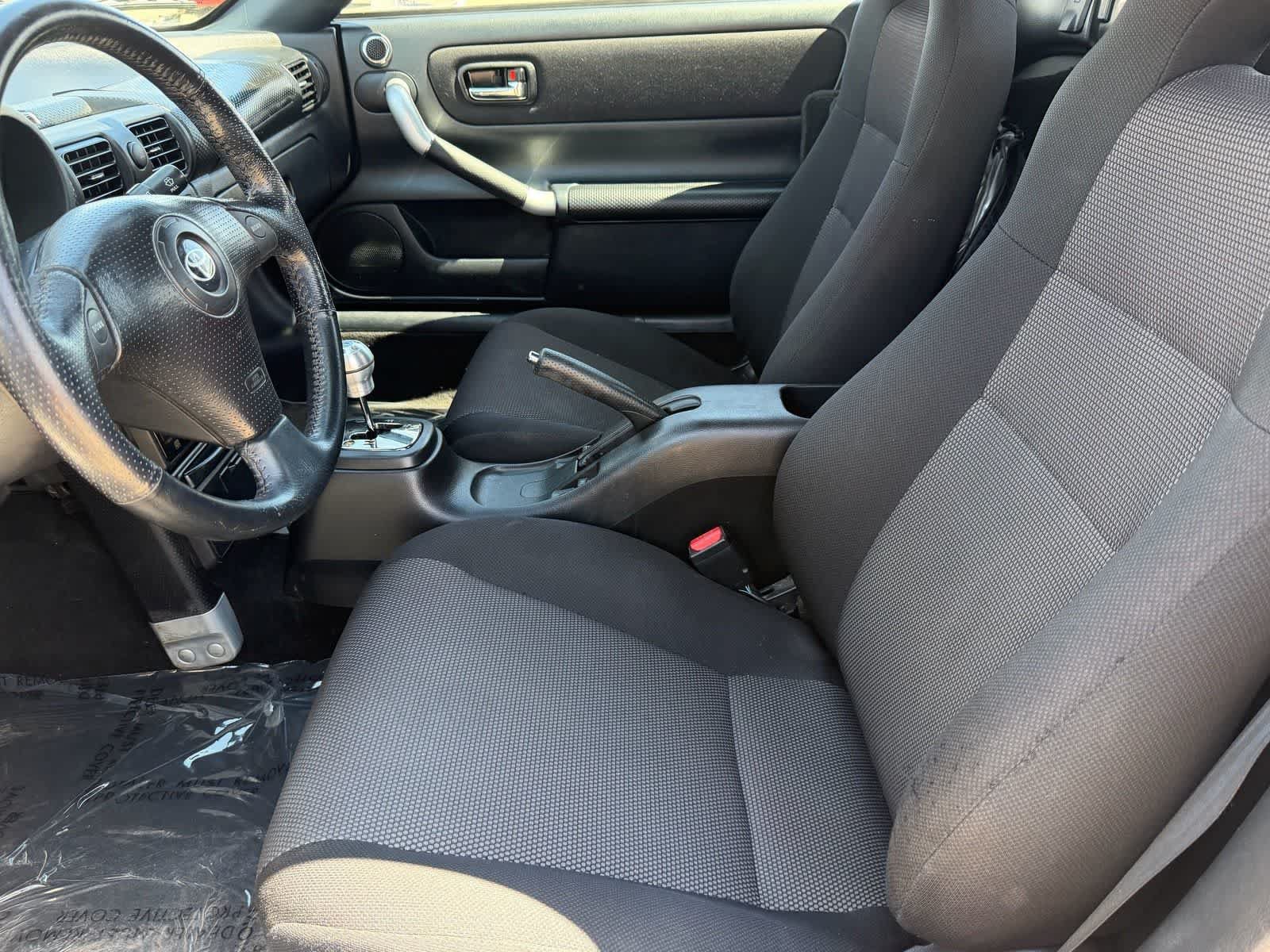 Used 2004 Toyota MR2 RWD image 21