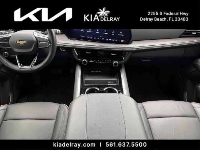 Used 2025 Chevrolet Tahoe Premier RWD image 14