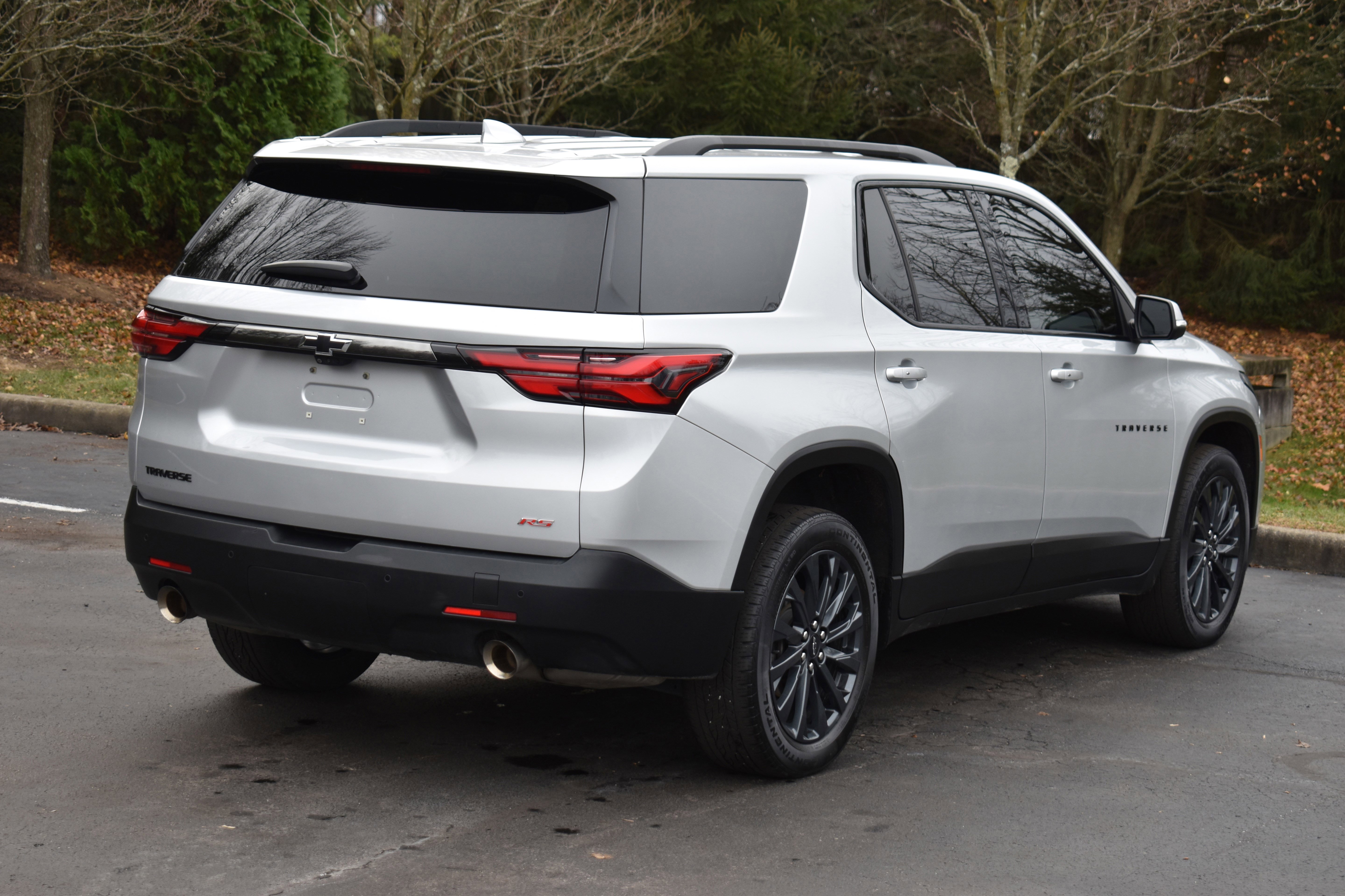 Used 2022 Chevrolet Traverse RS image 31