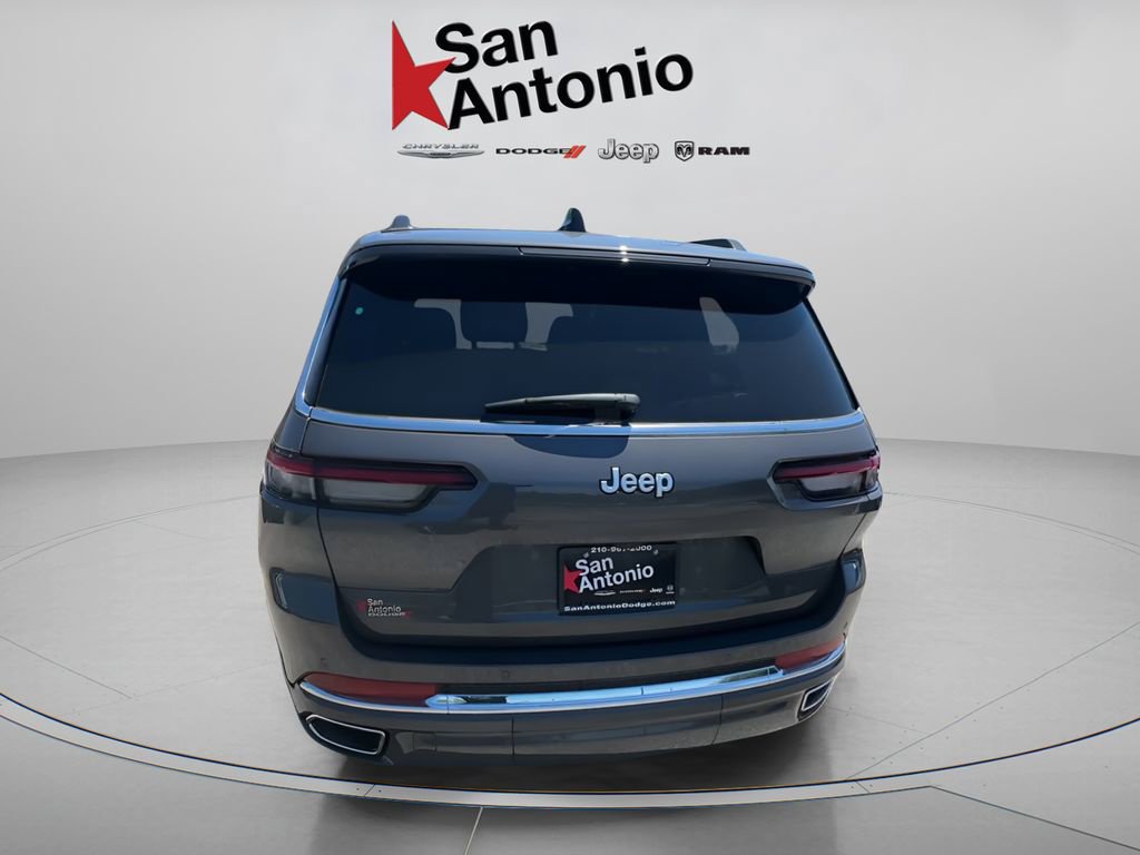 New 2025 Jeep Grand Cherokee L Overland w/ Trailer Tow Package AWD/4WD image 15